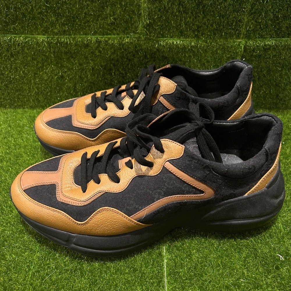 Gucci shoes